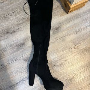 Gianni bini thigh high boots. Never worn. Size 8.5